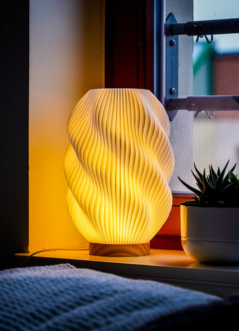 Twuro Table Lamp – Cozy Ambient Lighting with Dynamic Shape Shopverse