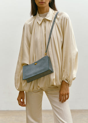 Clutch Ease in Gotland Shopverse