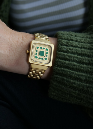 Square Resin Gold Shopverse