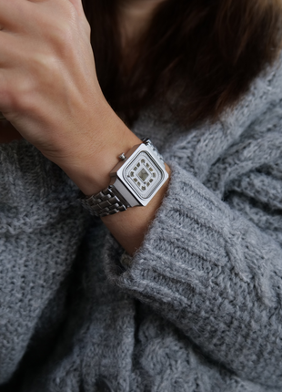 Square Resin Silver Shopverse