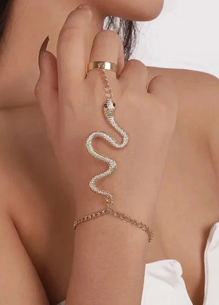 womens-exaggerated-vintage-ring-bracelet Junzi Factory Jewelry Store