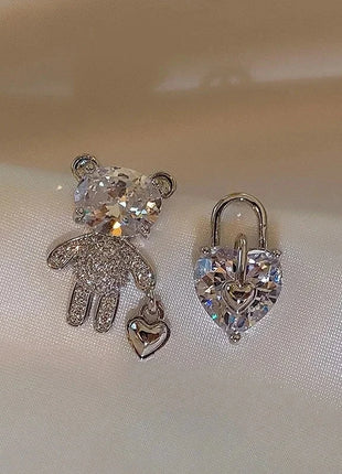 Cartoon Bear Pendant Zircon Earrings Niche Design All-Match Earrings Graceful and Fashionable Wholesale and Retail Shop1100214136 Store