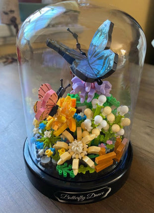 Cute Butterfly/Bee With Flowers And Clear Display Set Mini Building Blocks Stone's Store