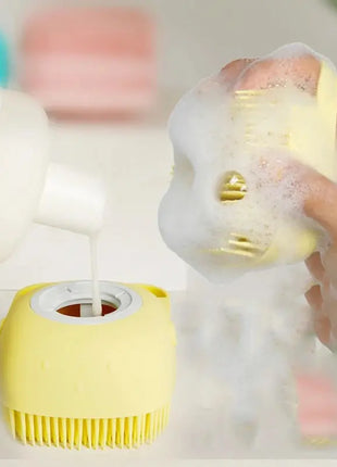 Popular pet dog silicone bath brush cleaning care bath massage brush safe and comfortable pet comb Dropshipman